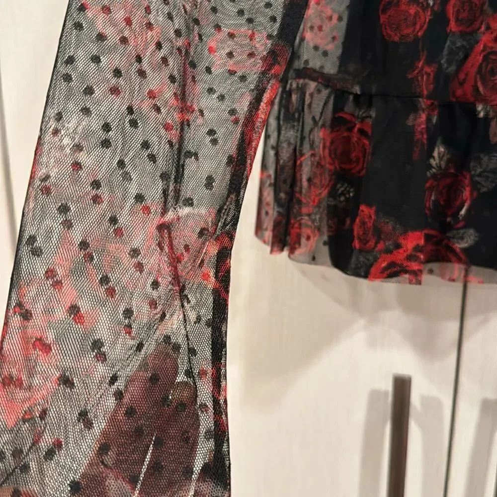 Flower double layer top